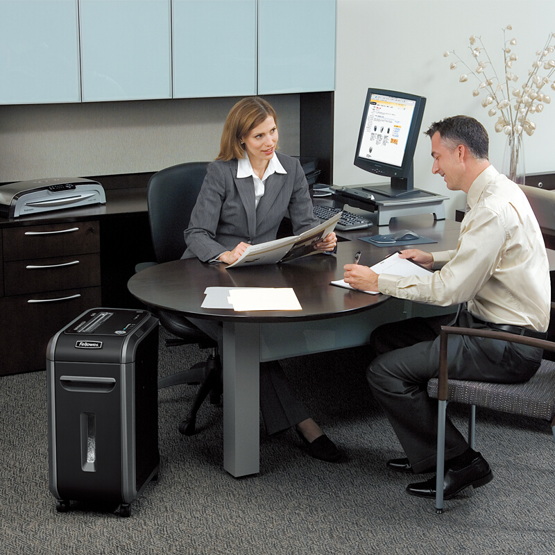 范羅士（Fellowes） 99Ci 商用辦公多功能碎紙機(jī)（可碎光盤(pán)/信用卡等/安全觸停/節(jié)能靜音）_http://www.bzsa.cn/img/sp/258/e15123d7-a5d2-4514-bc53-5e781bf13912.jpg