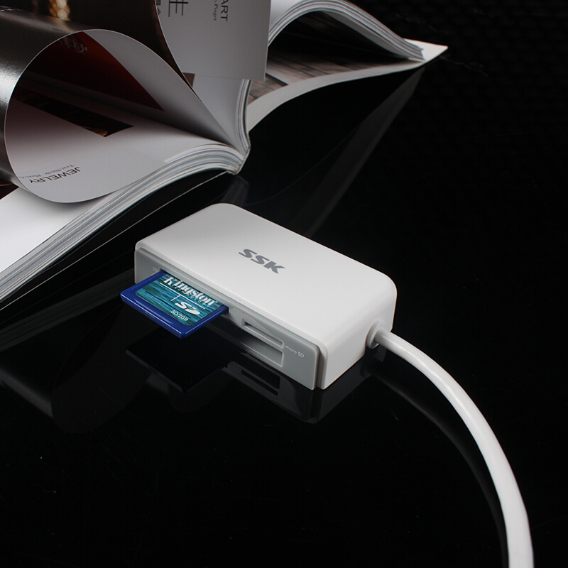 飚王（SSK） SCRM610 Type-c接口多合一讀卡器 支持雙面熱插拔 高速讀寫 TF/SD/CF手機(jī)卡相機(jī)卡_http://www.bzsa.cn/img/sp/323/51e03c48-2242-4478-9515-e35f2a1b63c4.jpg