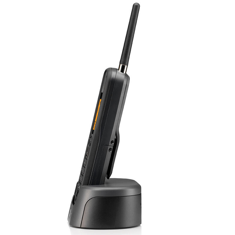 摩托羅拉（Motorola） O201C 電話機(jī) 遠(yuǎn)距離數(shù)字無(wú)繩單機(jī) 橙色背光電話簿中英文顯示菜單可擴(kuò)展 無(wú)線座機(jī)（黑色）_http://www.bzsa.cn/img/sp/764/78616b3c-2b3b-4032-822a-6cdf5d547293.jpg